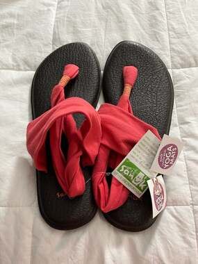 Sanuk Yoga Sling 2 Women's Sandals Coral Size 9